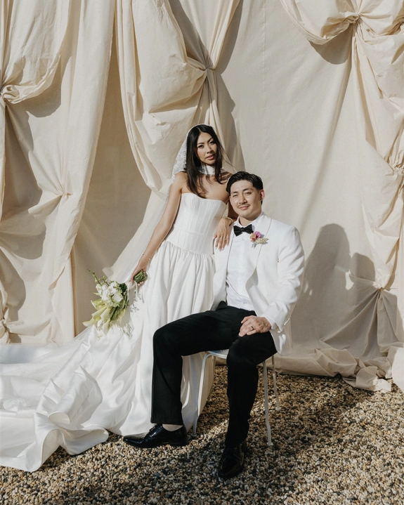A Slim Aarons Inspired Wedding with Tropical Touches in the Byron Bay Hinterland