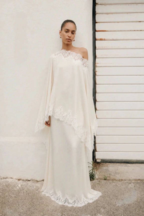 Lace Is Everywhere Right Now: 30 Pieces Made for the Bridal Wardrobe