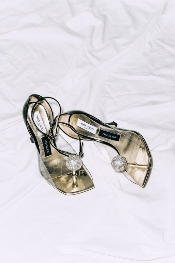 15 Trendy Transparent Wedding Shoes