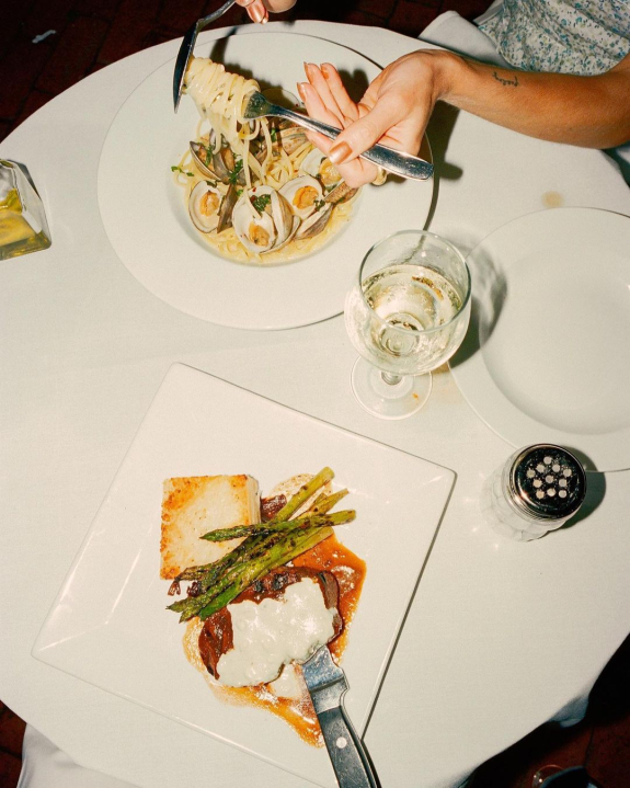 7 Restaurants in Chicago for a Fancy Date