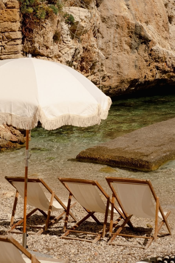 8 Perfectly Romantic Honeymoon Experiences for Newlyweds