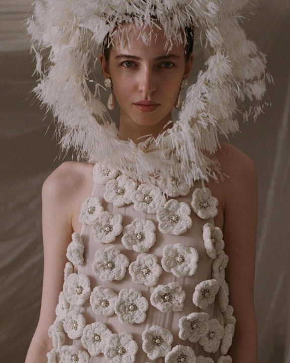 30 Breathtaking Bridal Dresses Perfect for a Wedding in Spain