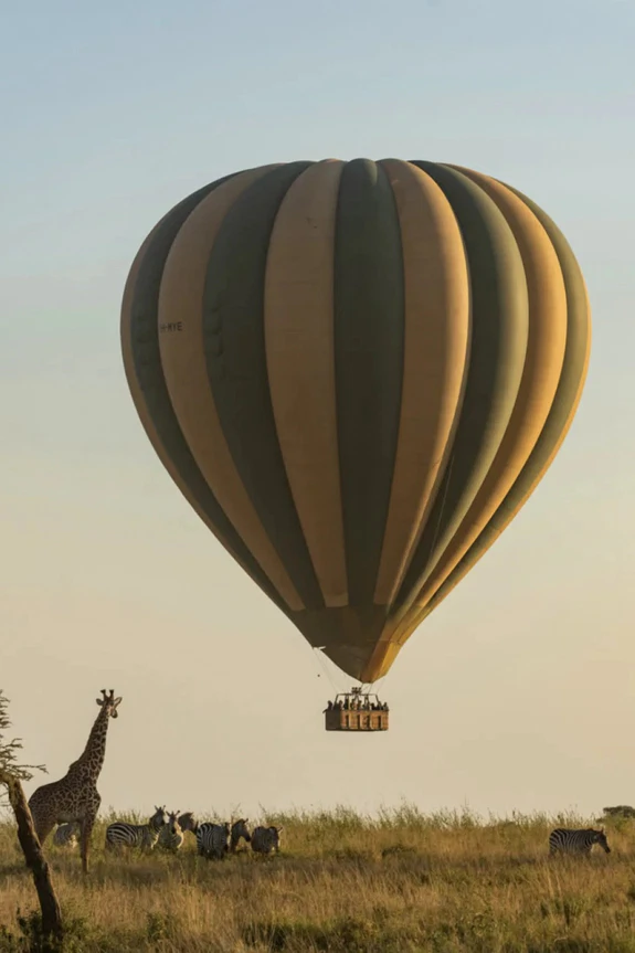 10 Honeymoon Ideas for Couples Who Love an Adventure