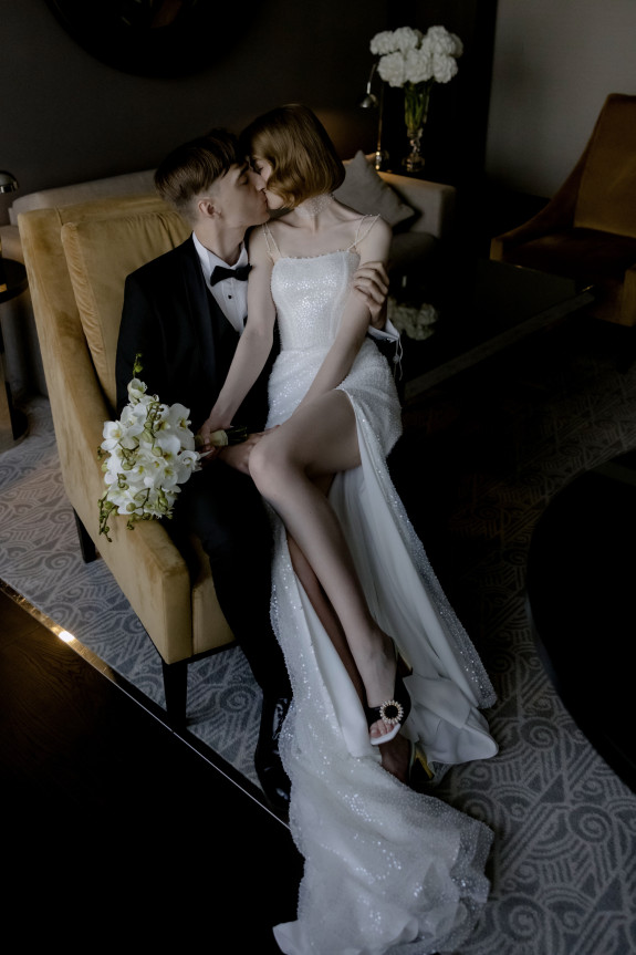 Weddings in the UK and Belarus: about formats and couples