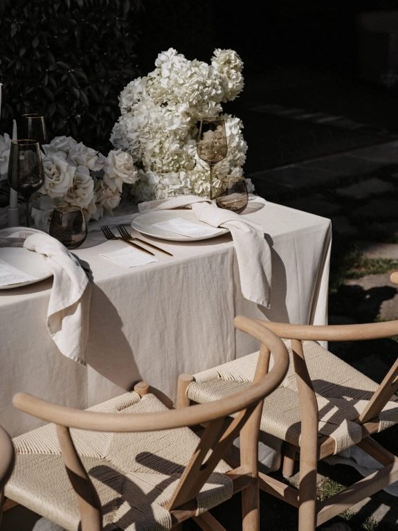 Romantic Wedding Editorial on Lake Como