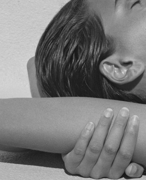 How to Keep Your Nails Strong, Healthy and Beautiful