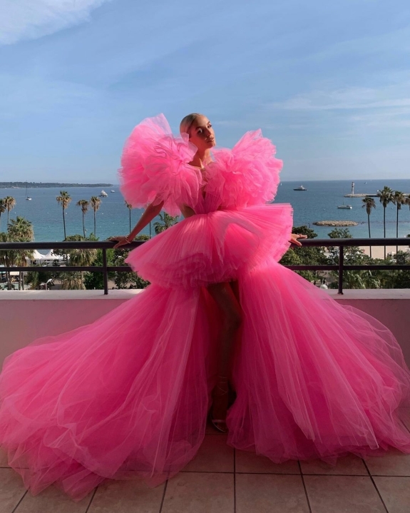 Barbiecore: The Hottest Summer Trend Which Will Help You Nail Your Wedding Outfit