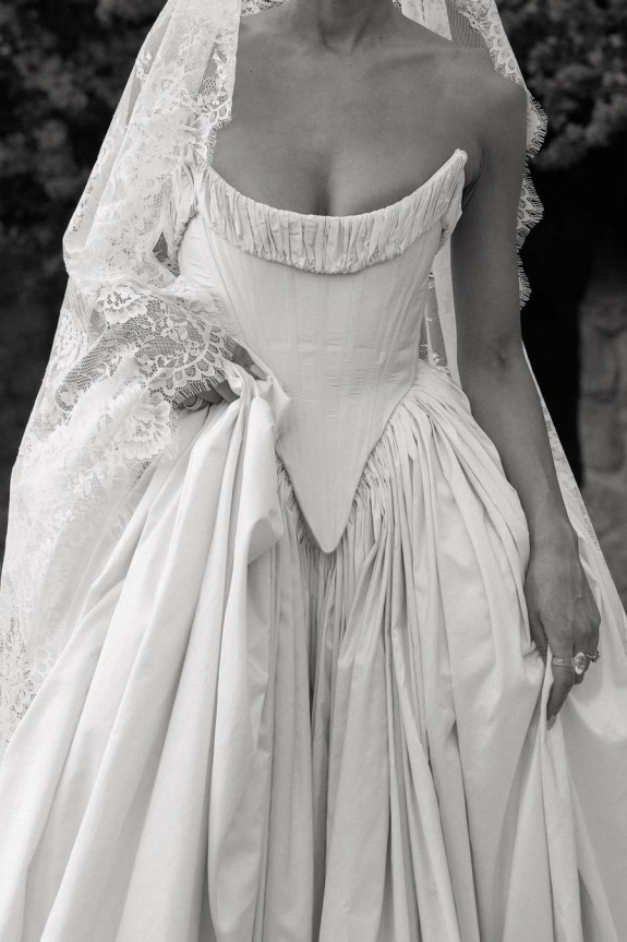 28 Basque Waist Wedding Dresses from the 2026 Bridal Collections