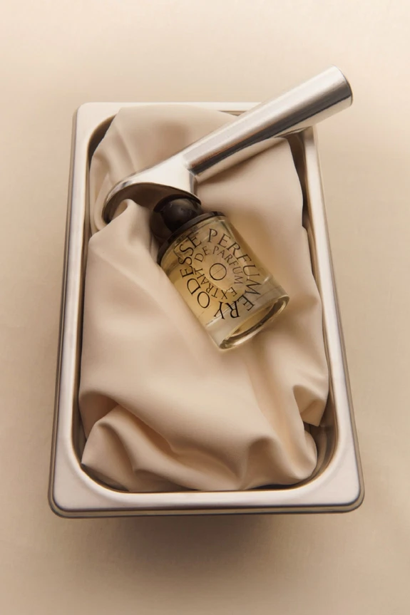 Find Your Match: Wedding Day Perfumes for Every Bridal Style