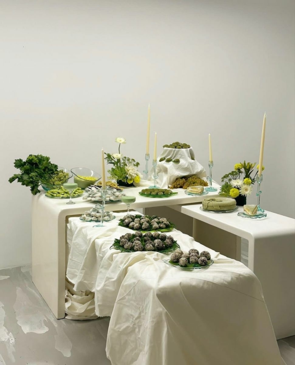 Trend: Modern Grazing Tables