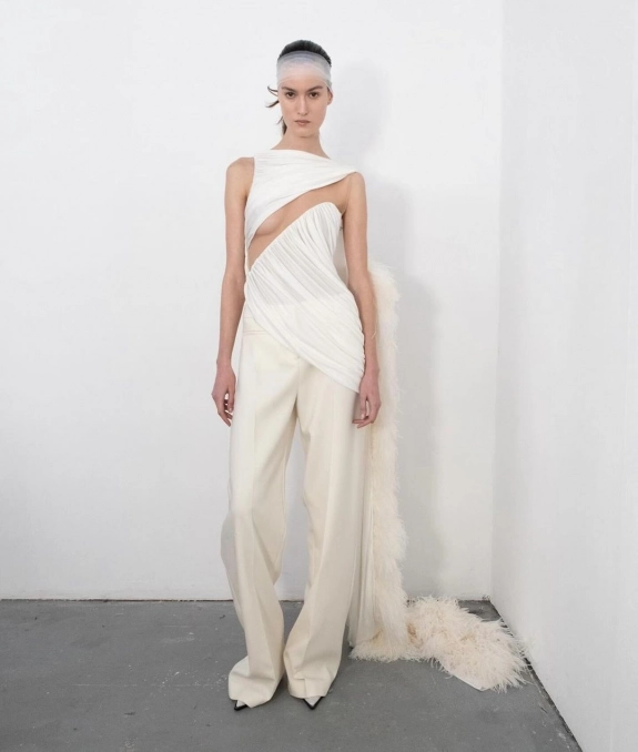 Our Editor's Top Bridal Styles from the FW24 Runways