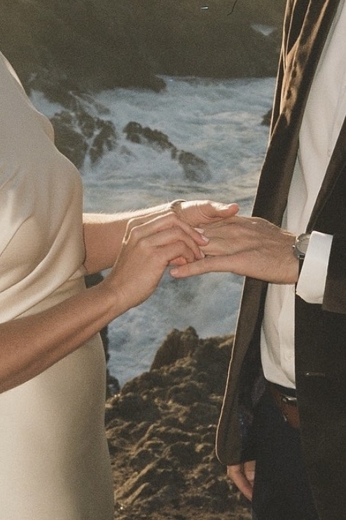 Beach Wedding: Inspiration and Ideas