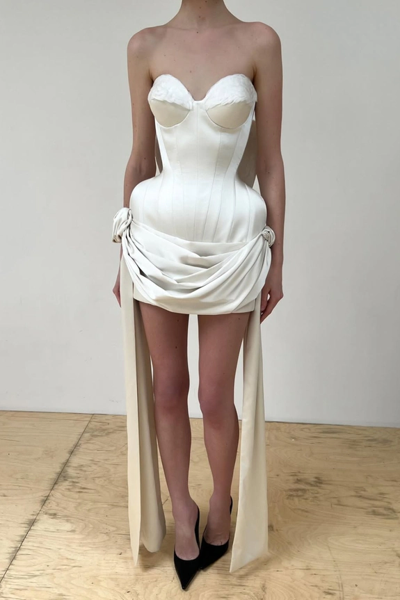 The Top 6 Bridal & Groom Trends for 2026 Weddings According to Pinterest