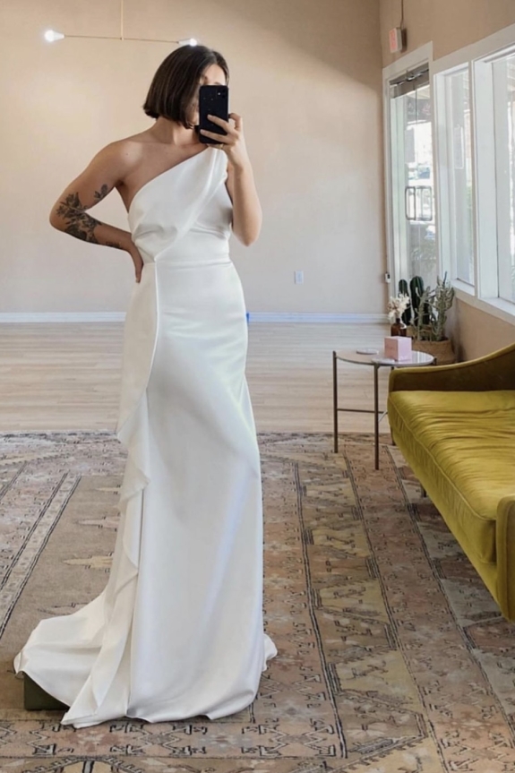 Where to Rent a Wedding Dress