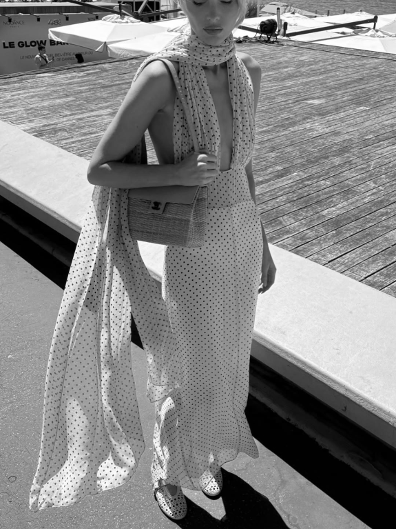 30 Stylish and So On-Trend Polka Dot Wedding Guest Dresses
