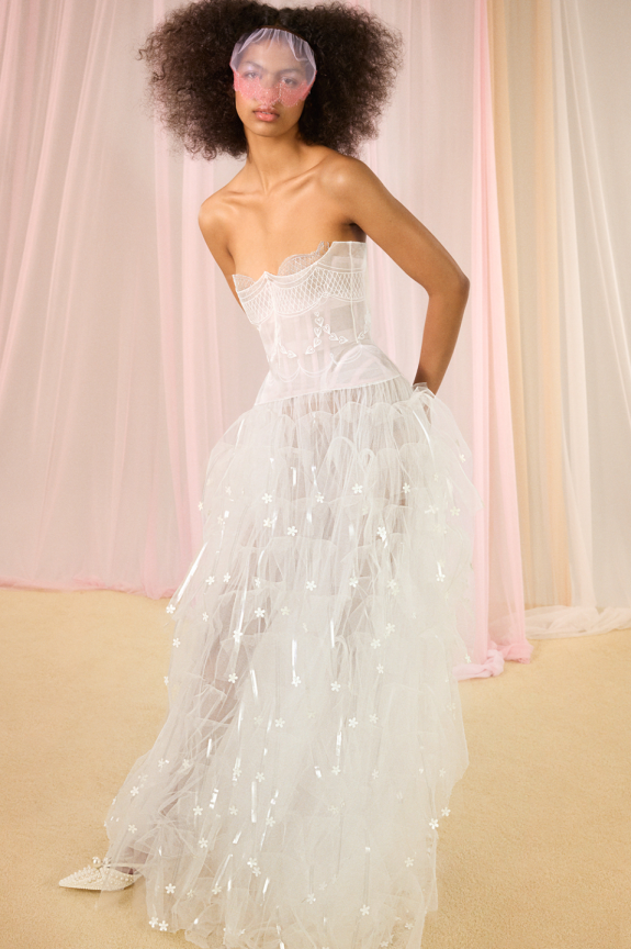 HONOR Unveils Fall 2026 Bridal Collection