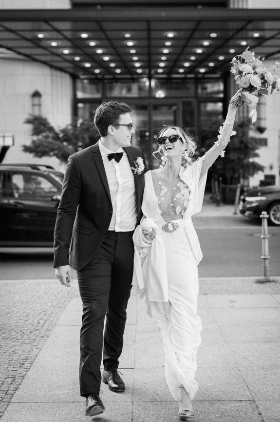 Vibrant City Elopement in Berlin