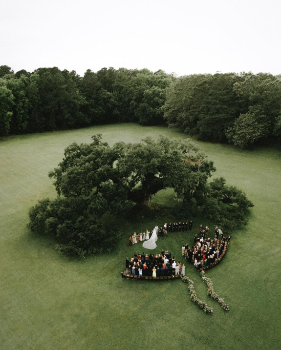 30 Fresh Ideas for Unique Aisle & Ceremony Seating