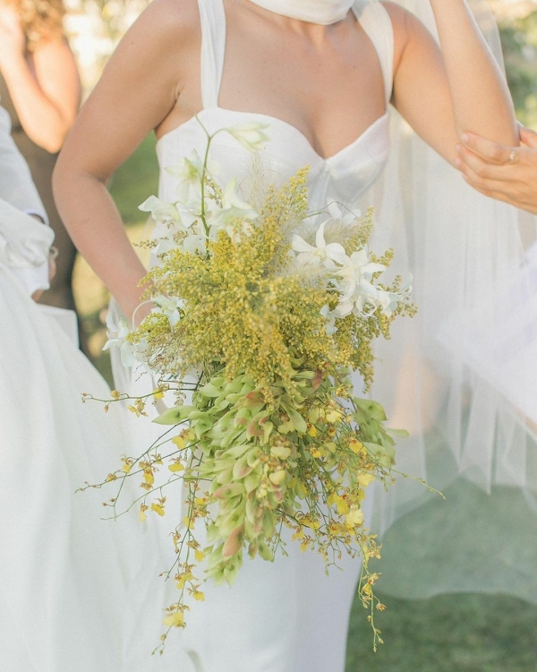 Florists for a Stylish Bridal Bouquet