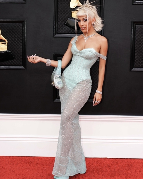 2022 Best Grammys Red Carpet Looks