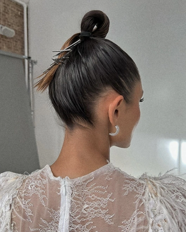 Wedding Hairstyles Everyone Will Be Doing in Summer 2022 — photo 2