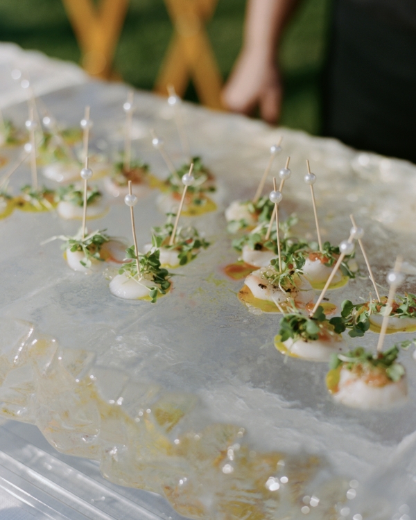 Stylish Outdoor Wedding | Interview with a Real Bride