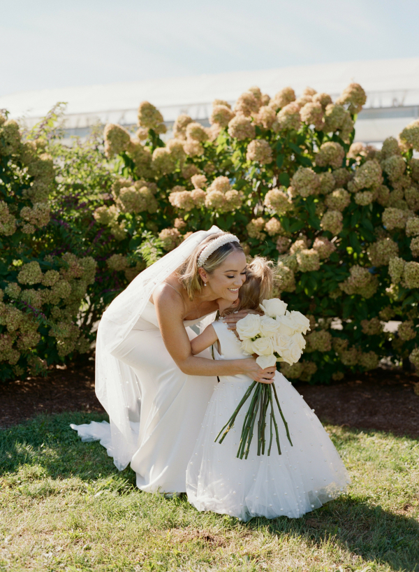 Stylish Outdoor Wedding | Interview with a Real Bride