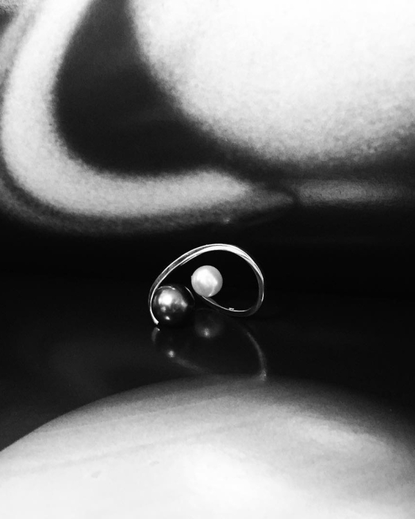 Pearl jewelry for the wedding