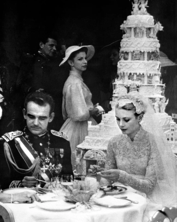 7 Celebrity Wedding Looks from the Golden Age of Hollywood — photo 2