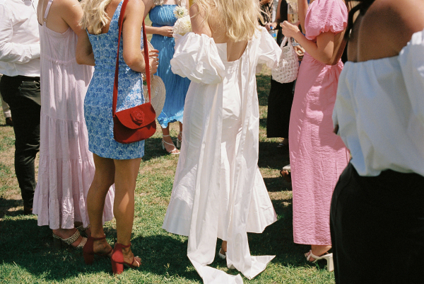 An Amazing Mix of Traditions and Modern Style on the Real Wedding