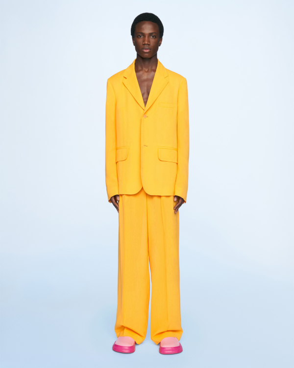 Top 10 Colorful Suits for Men | Best Wedding Coloured Suits for Grooms | Photo, Pictures