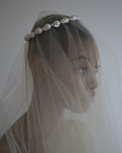 Pearl jewelry for the wedding