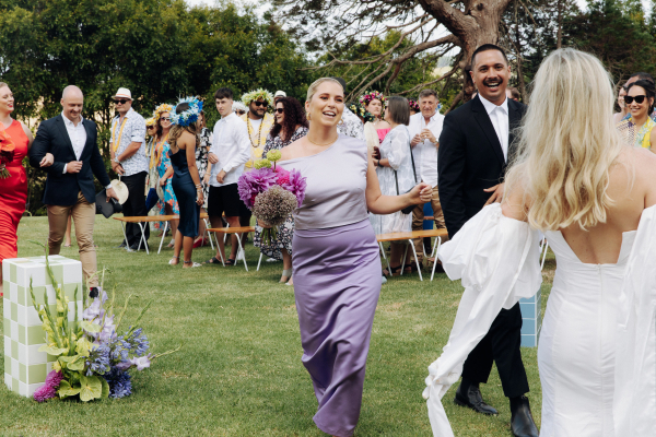 An Amazing Mix of Traditions and Modern Style on the Real Wedding