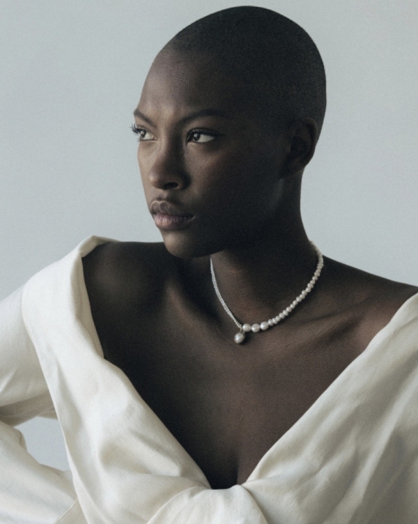 Pearl jewelry for the wedding