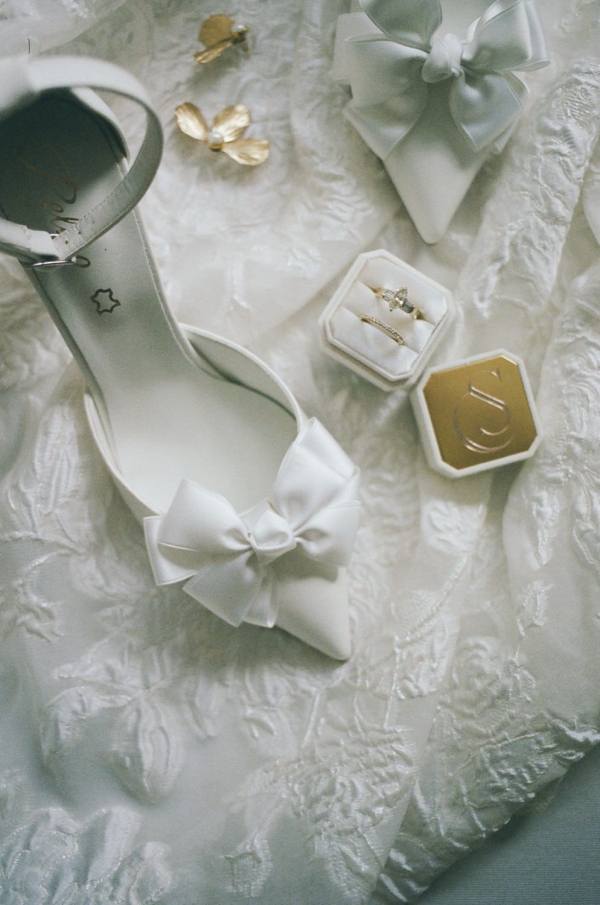 Photographers The Light + Color