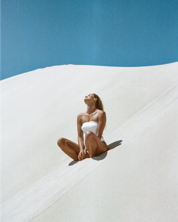 Best Body Shimmers | Top Body Glow on Skin for Wedding | Summer Body Oil