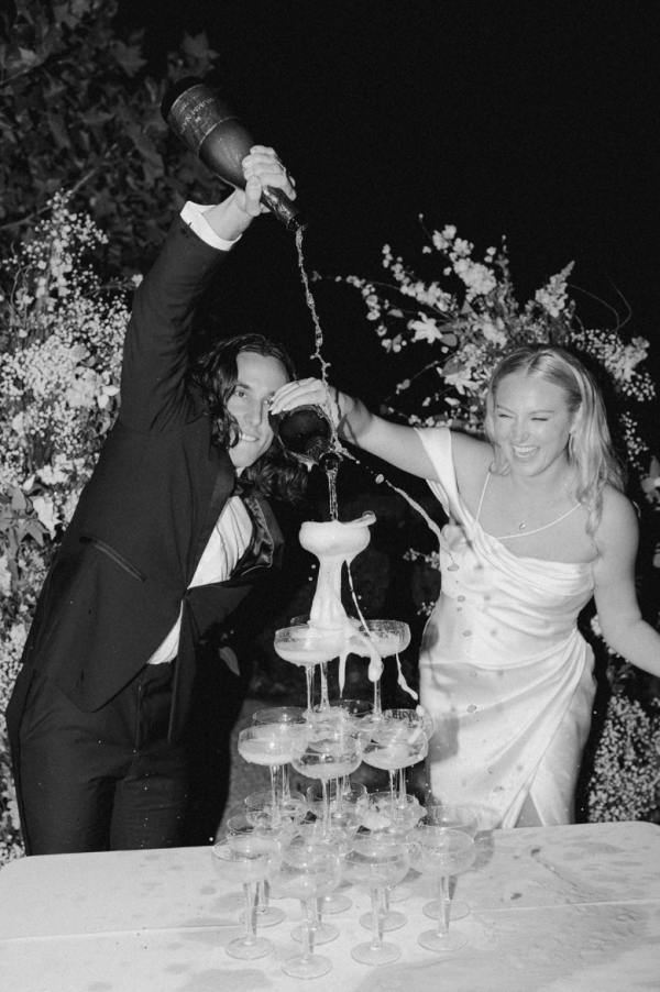 European-Style Wedding at Private Residence | Photo| Backyard Wedding of Lindsay and Gonzolo