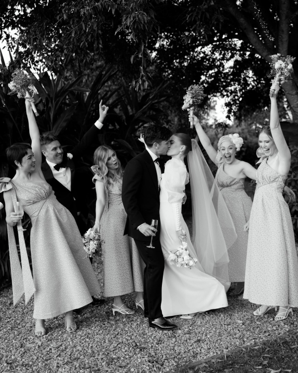 Beautiful Garden Wedding | Wedding Tent, Flower Cake and Eternal Love