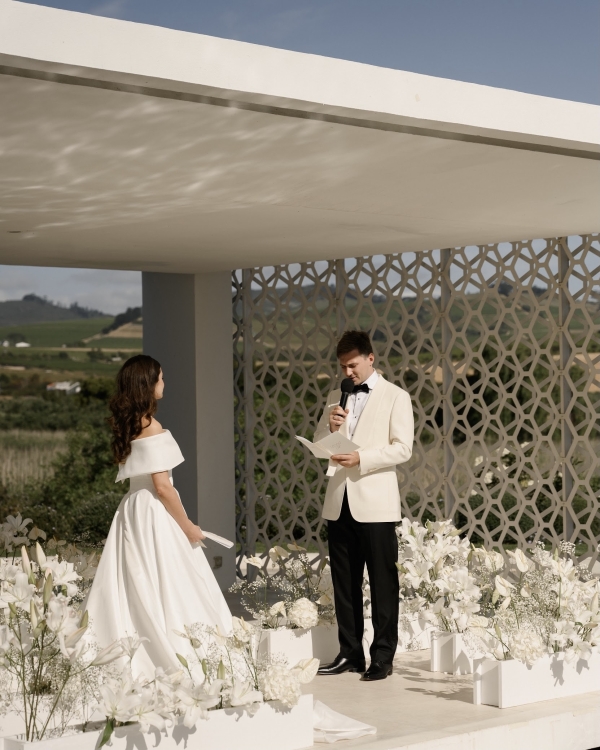Beautiful Wedding in Cape Town | Ksenia & Alexander Timeless Wedding in South Africa