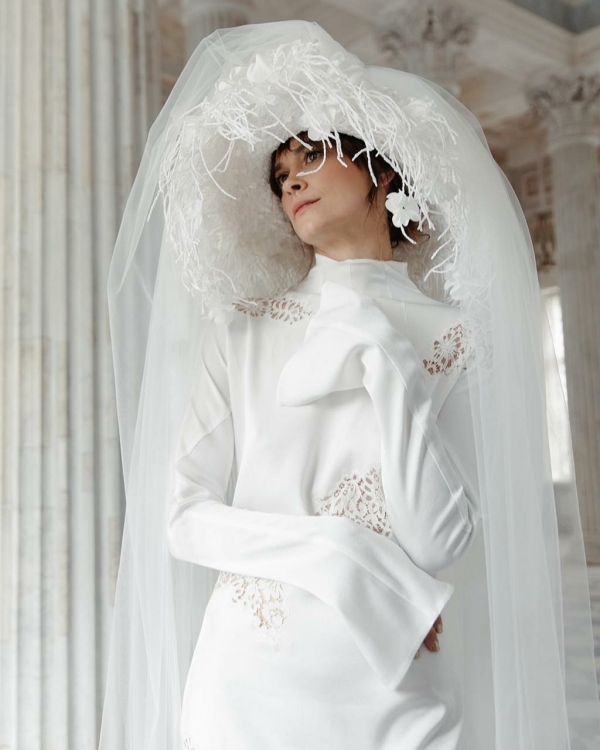 Lace As a Modern Bridal Style Trend | Wedding Lace Gowns Inspo