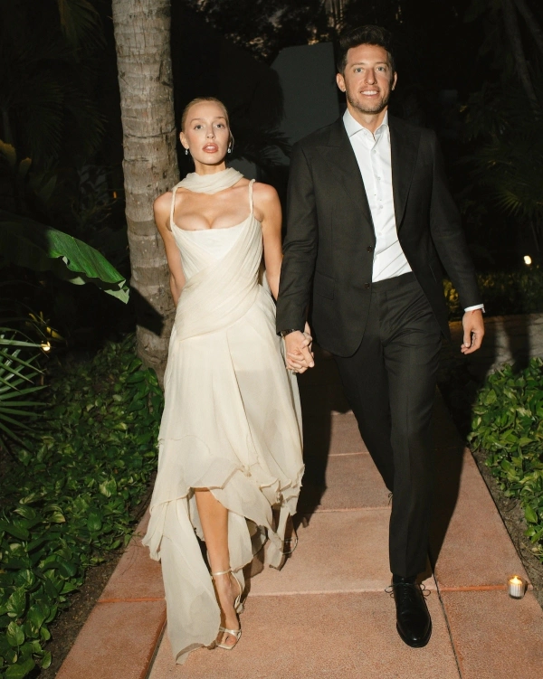 Alex Cooper & Matt Kaplan's Riviera Maya Wedding — photo 2