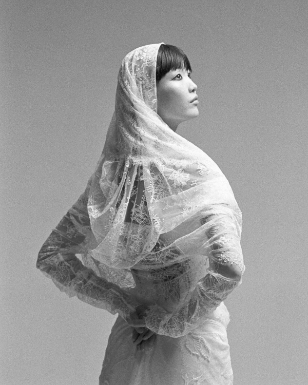 15 Wedding Veil Brands | Modern Fashion Bridal Veils Selection