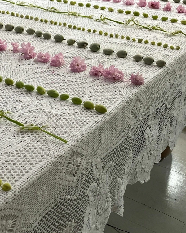 7 Brands for Unique Wedding Table Linens — photo 1