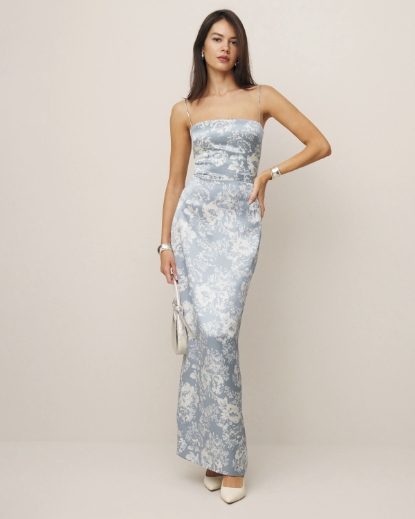 32 Unique Spring Bridesmaid Dresses 2024 | Springtime Bridesmaid Outfit Ideas