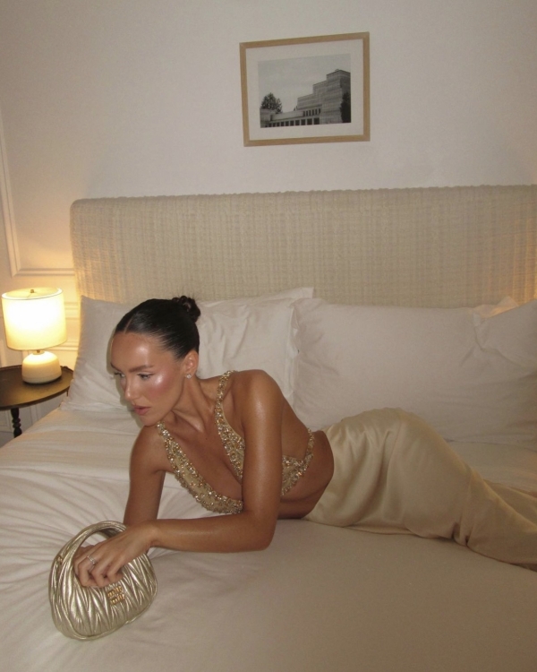 Stylish Bridal Hairstyle Guide | Tutorial for Your Wedding Slicked Back Hair