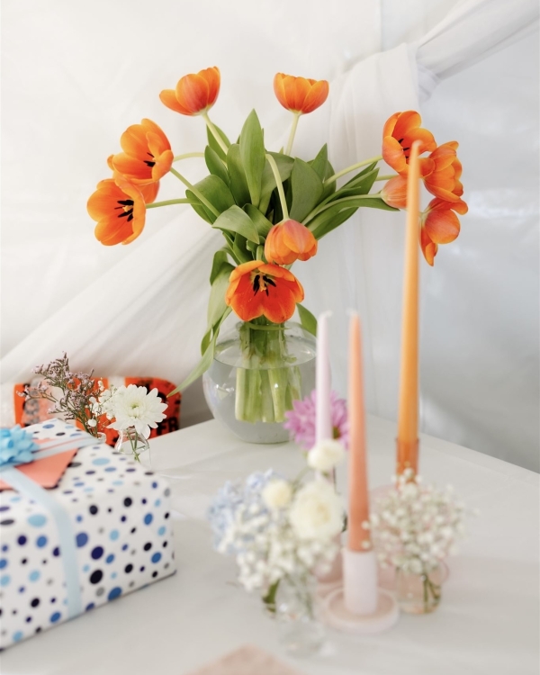 Beautiful Garden Wedding | Wedding Tent, Flower Cake and Eternal Love