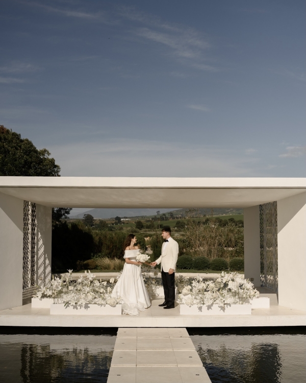 Beautiful Wedding in Cape Town | Ksenia & Alexander Timeless Wedding in South Africa