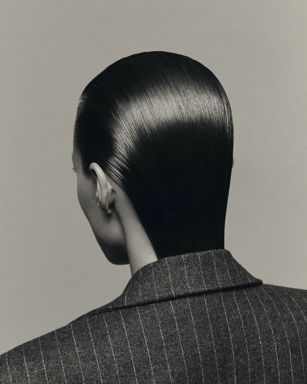 Guide to Styling Slicked Back Hair — photo 2