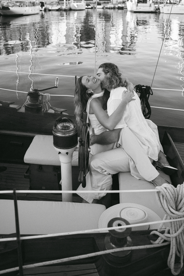 Lovers in the Mist | Wedding Photoshoot in California