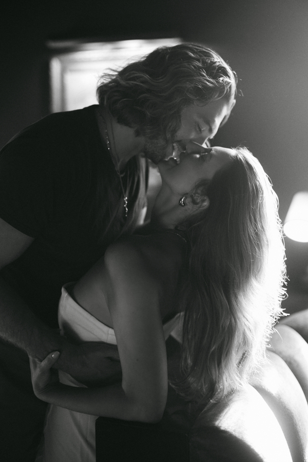 Lovers in the Mist | Wedding Photoshoot in California